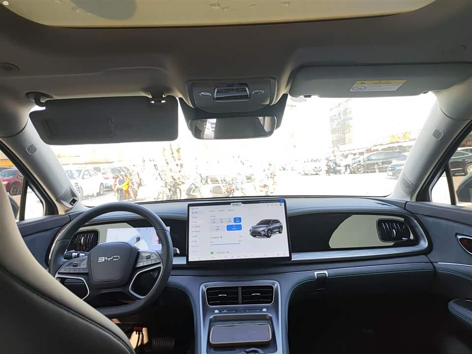 BYD Sea Lion 07 DM-i