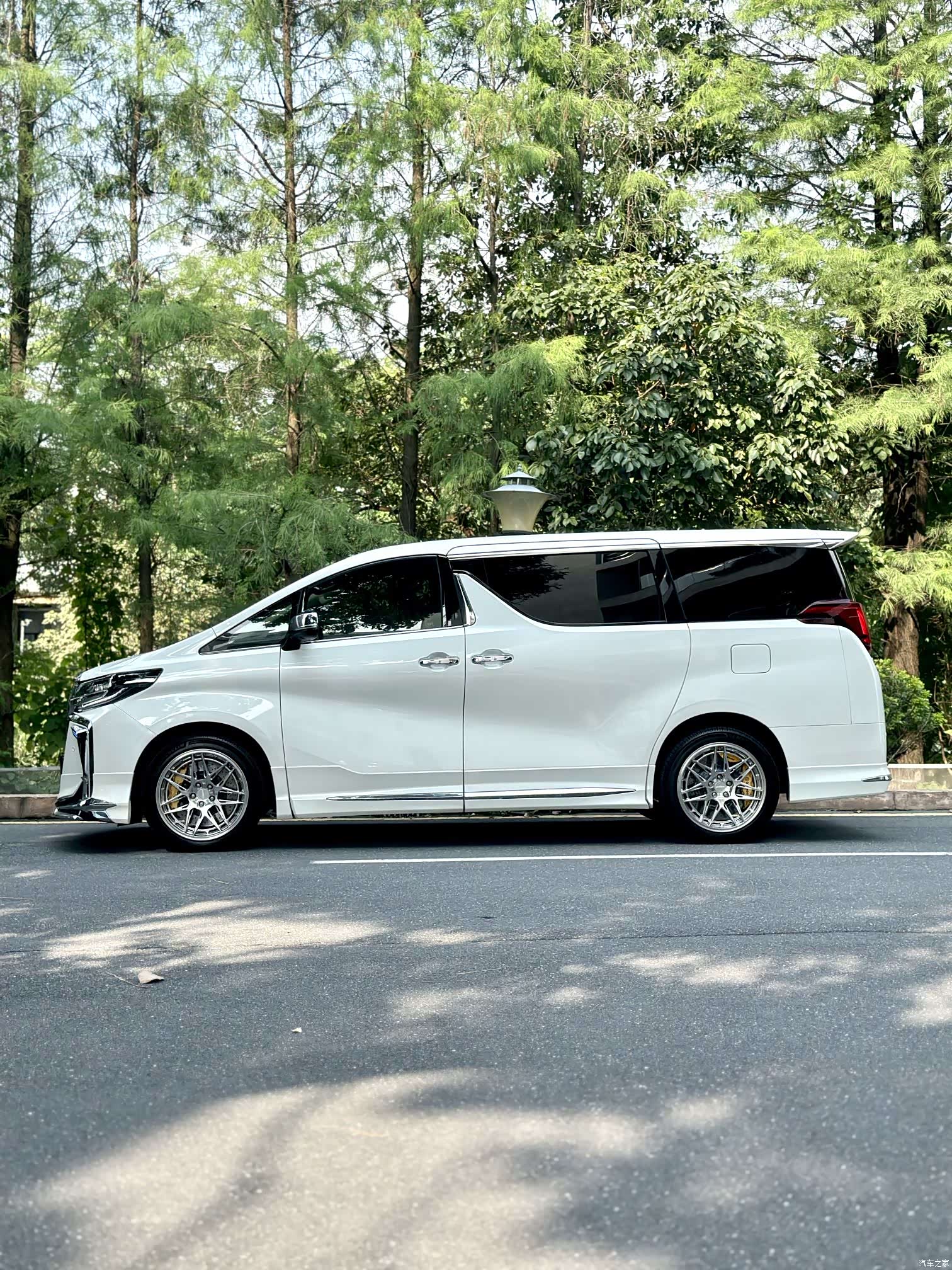 Toyota Alphard, 2017 2