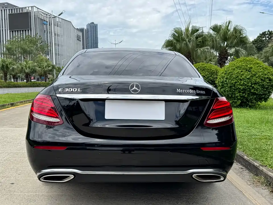 Mercedes-Benz E-class Mercedes-Benz E-class