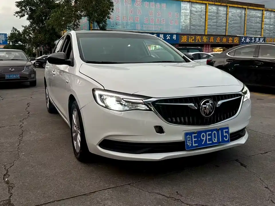 Buick Yinglang