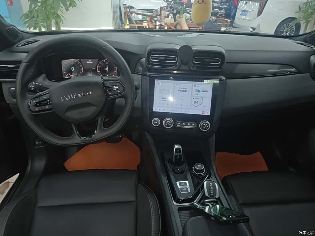 Lynk & Co 02, 2021 10