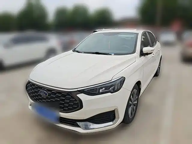 Ford Focus 2022 — купить из Китая под заказ