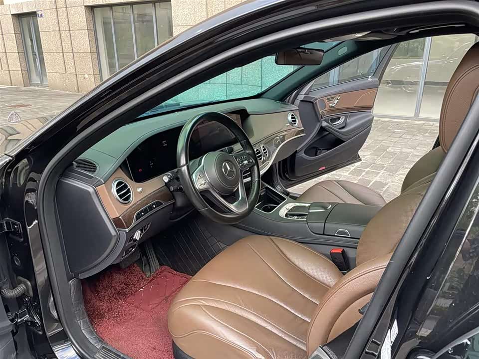 Mercedes-Benz S-class Mercedes-Benz S-class