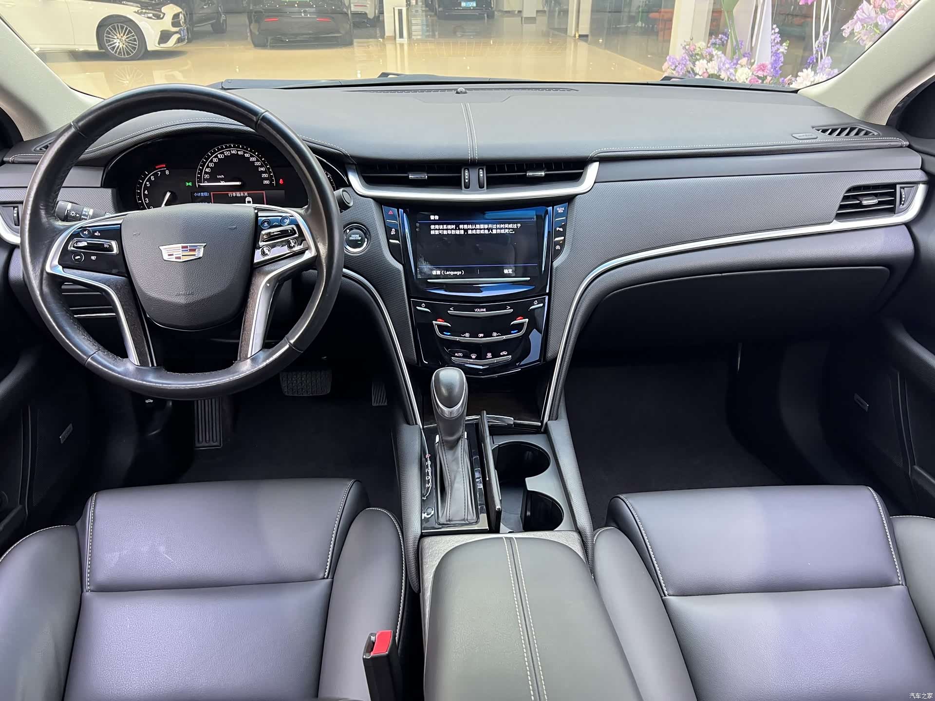 Cadillac XTS, 2019 4