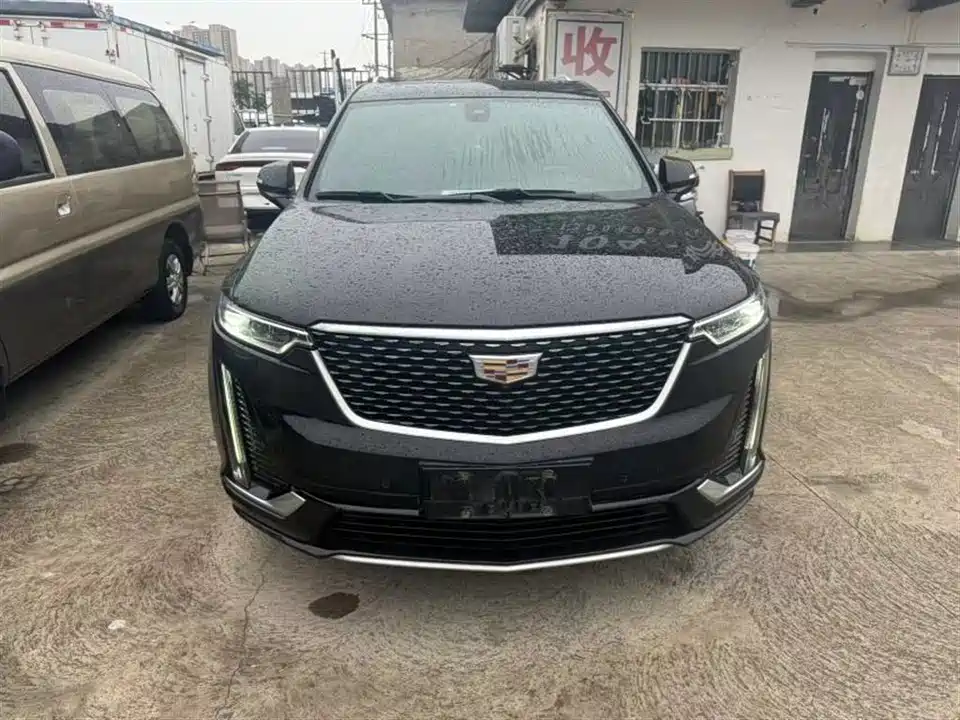 Cadillac XT6