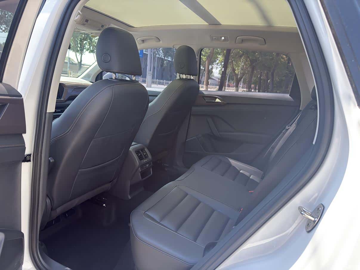 Volkswagen Tharu, 2022 9