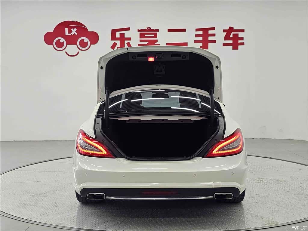 Mercedes-Benz CLS, 2015 27