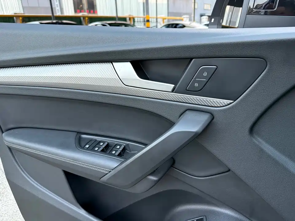 Audi Q5L Audi Q5L