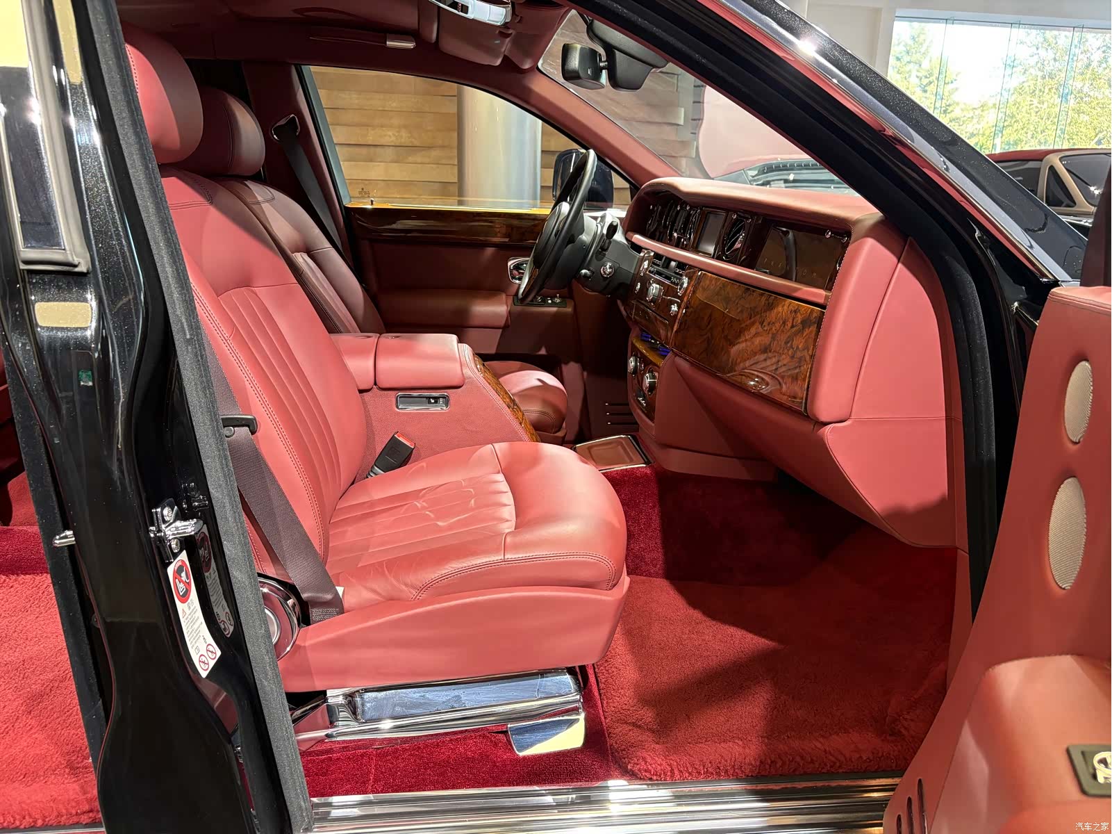 Rolls-Royce Phantom, 2012 23