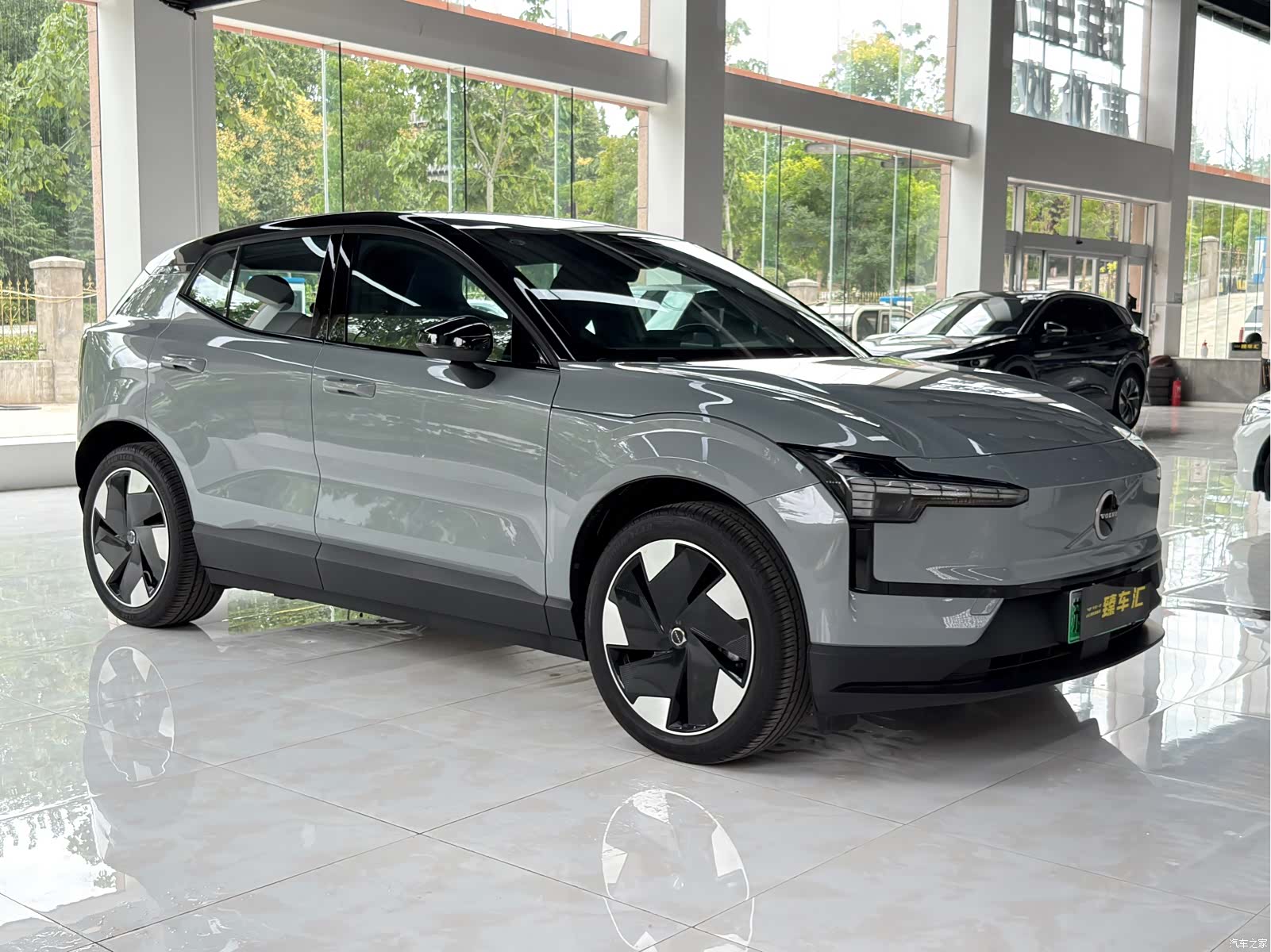Volvo EX30, 2026 7