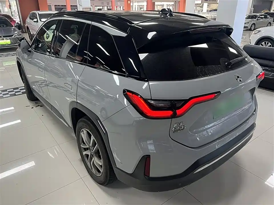 NIO ES6