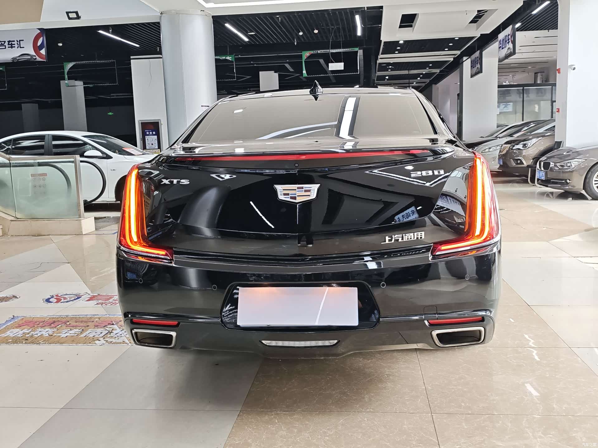 Cadillac XTS, 2019 все фото
