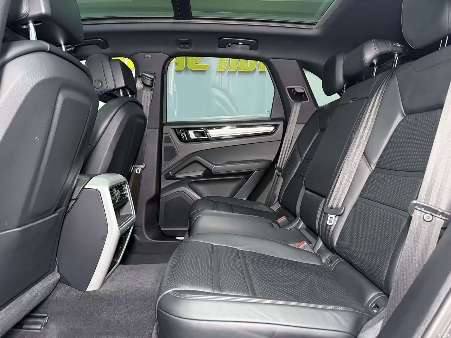 Porsche Cayenne, 2018 15