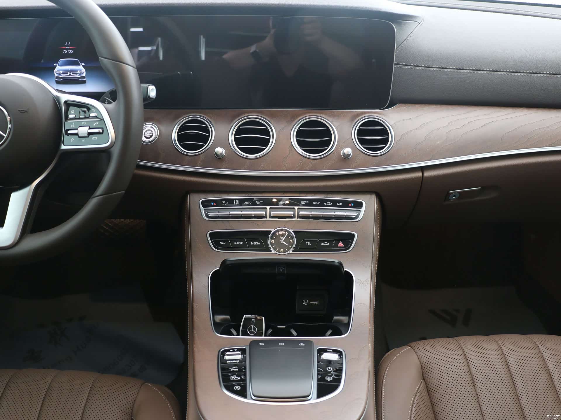 Mercedes-Benz E-Class, 2020 7