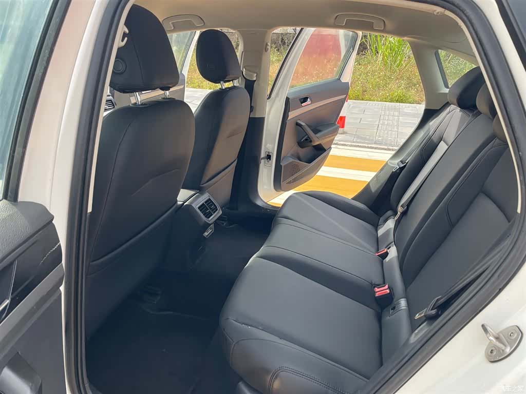 Volkswagen Lavida, 2020 8