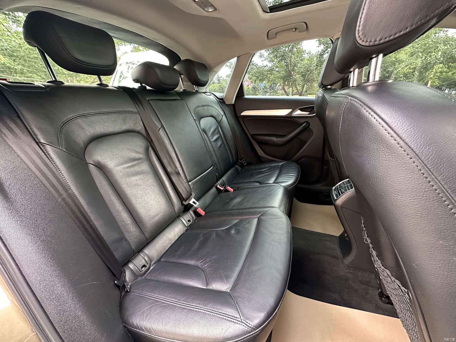 Audi Q3, 2014 12