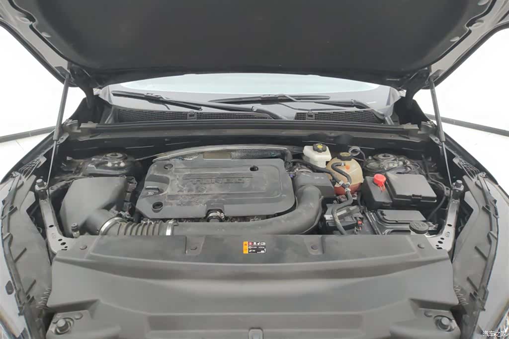 Buick Envision Plus, 2025 10