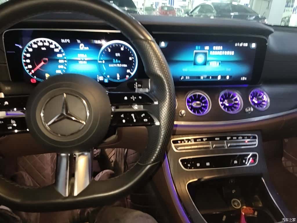 Mercedes-Benz E-Class, 2021 10