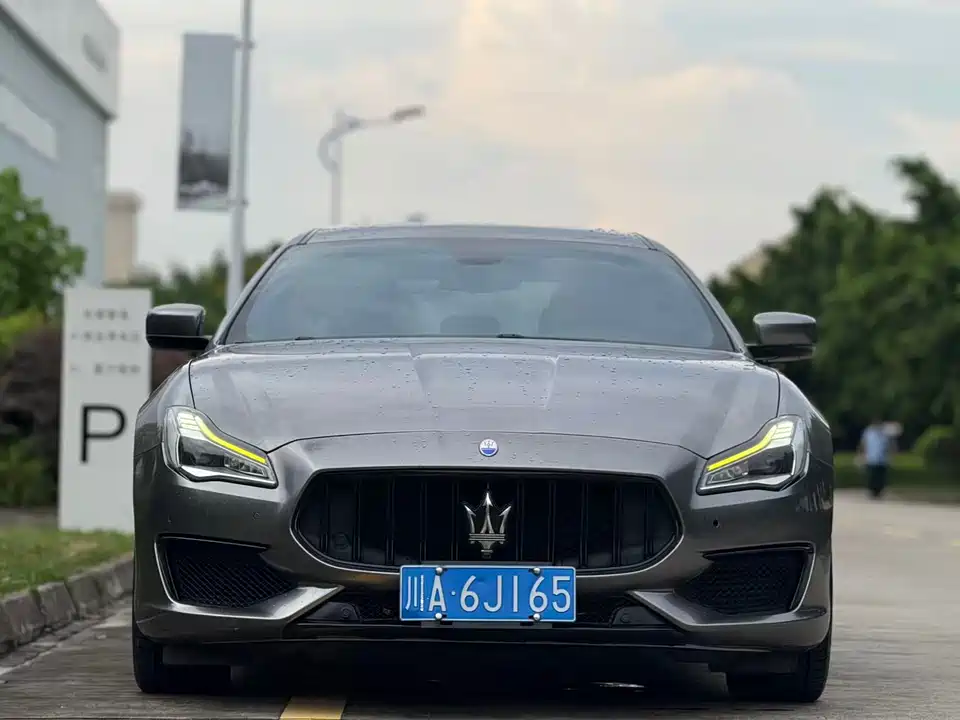 Maserati President
