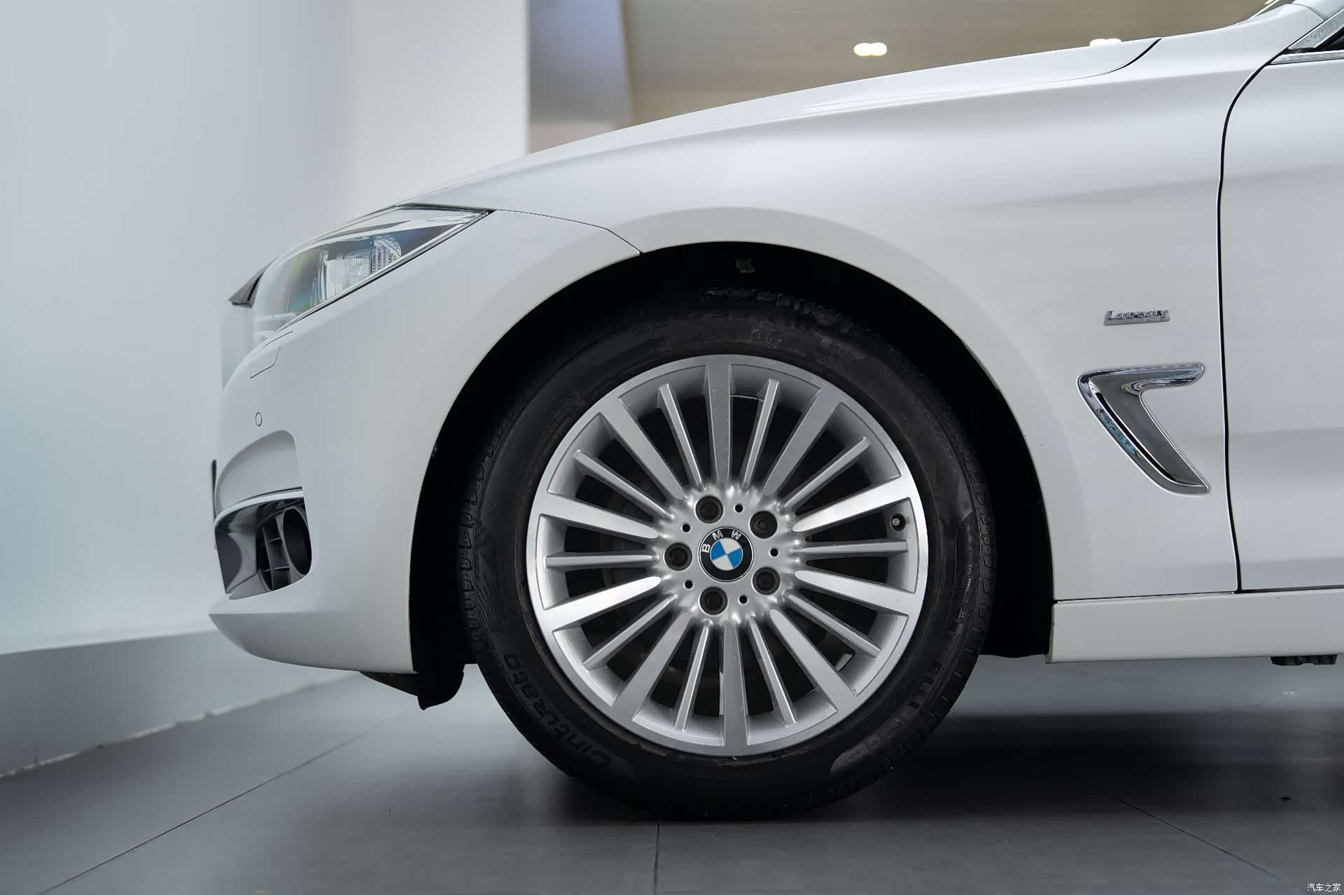 BMW 3 Series, 2016 9