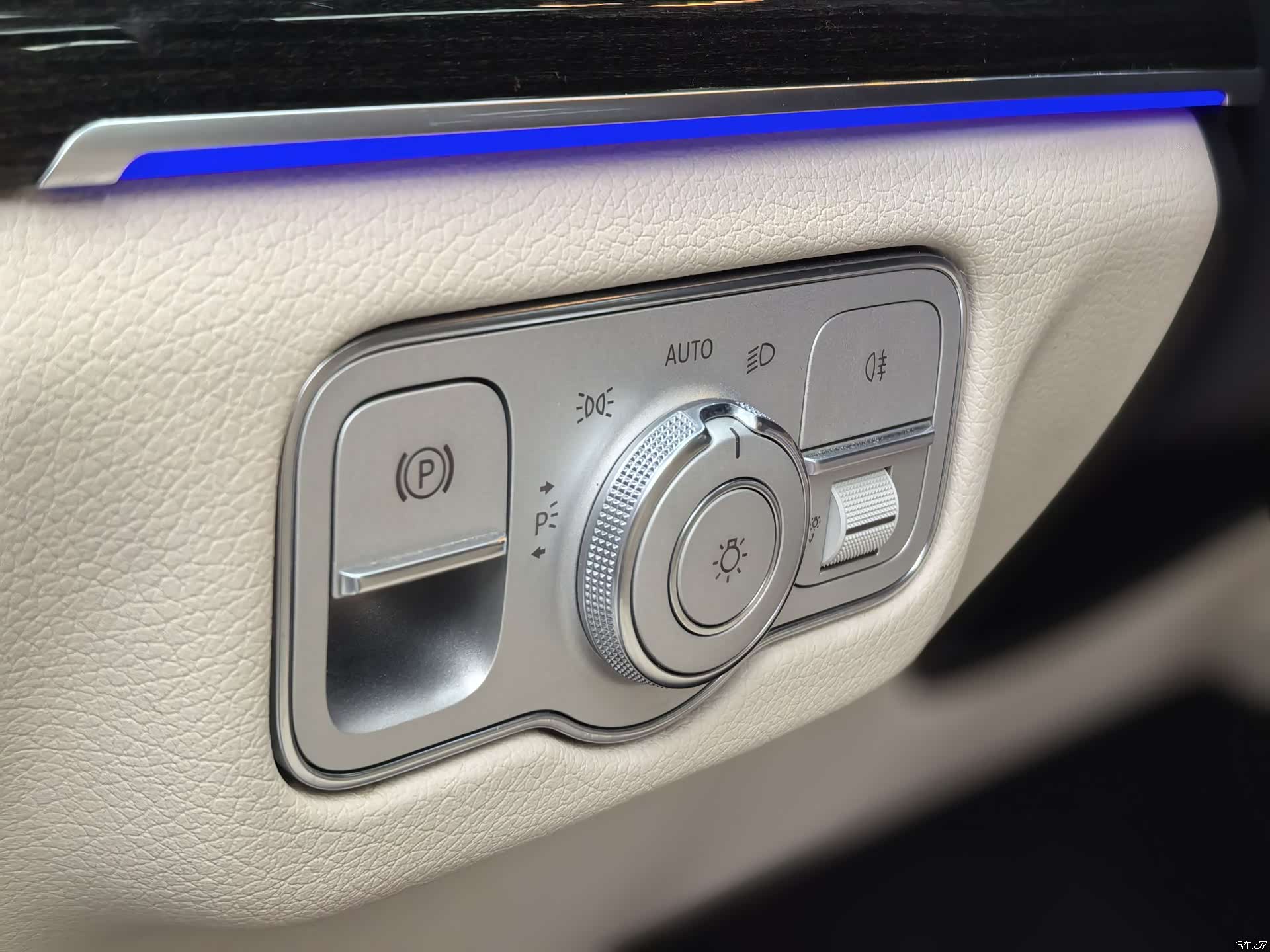Mercedes-Benz GLE, 2020 18