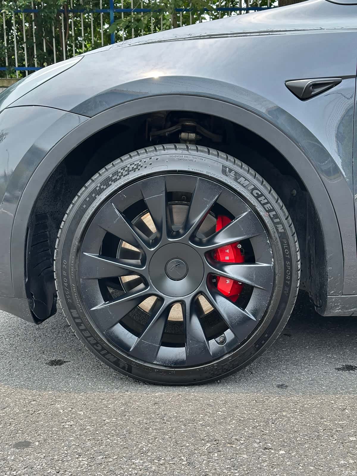 Tesla Model Y, 2024 10