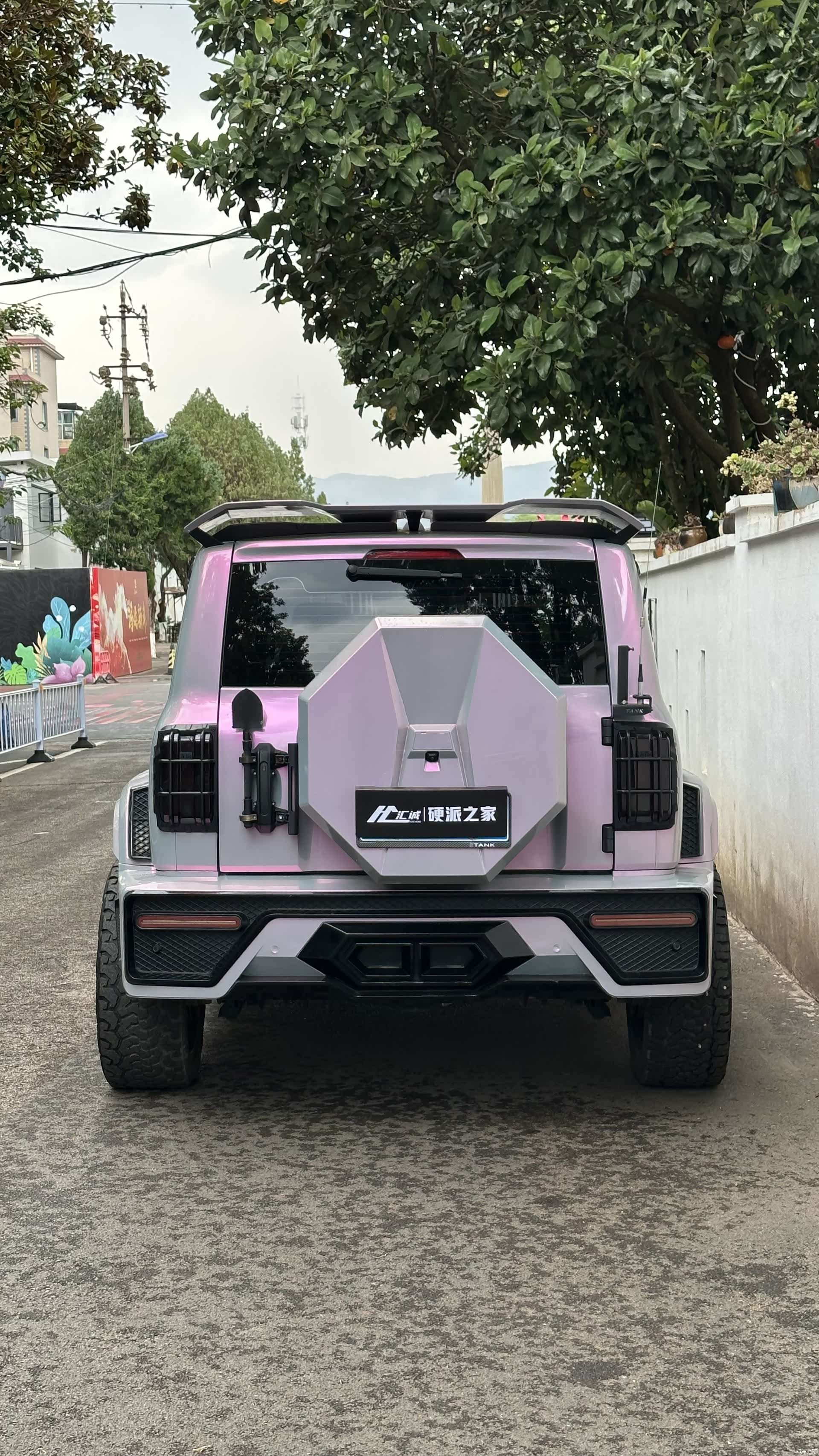 Tank 300, 2022 4