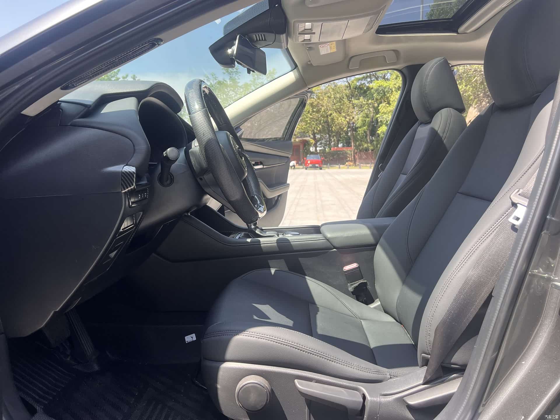 Mazda Mazda3, 2020 все фото