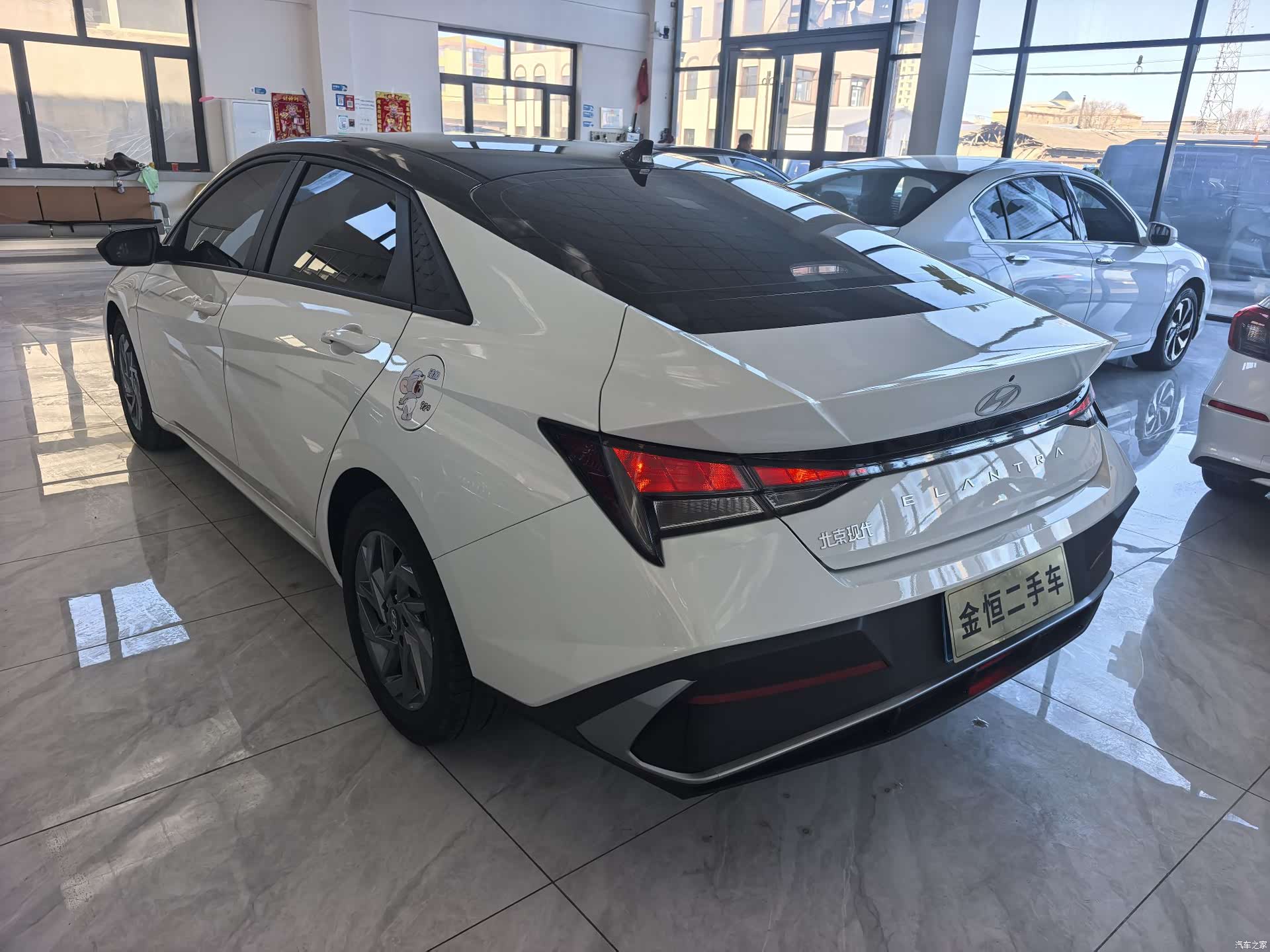 Hyundai Elantra, 2025 12