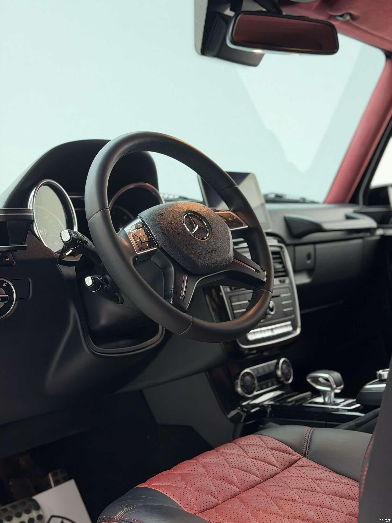 Mercedes-Benz G-Class, 2018 15