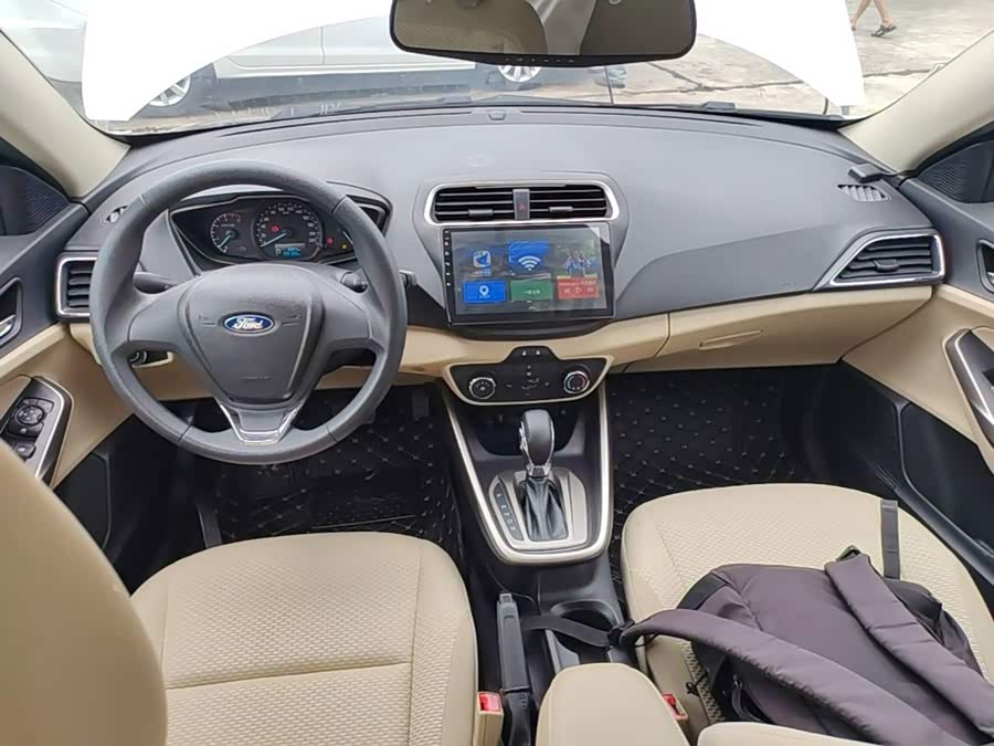 Ford Focus 2018, фото 10