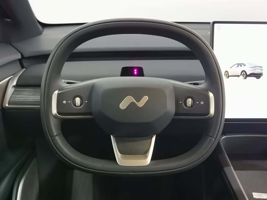 NIO L60, 2025 11