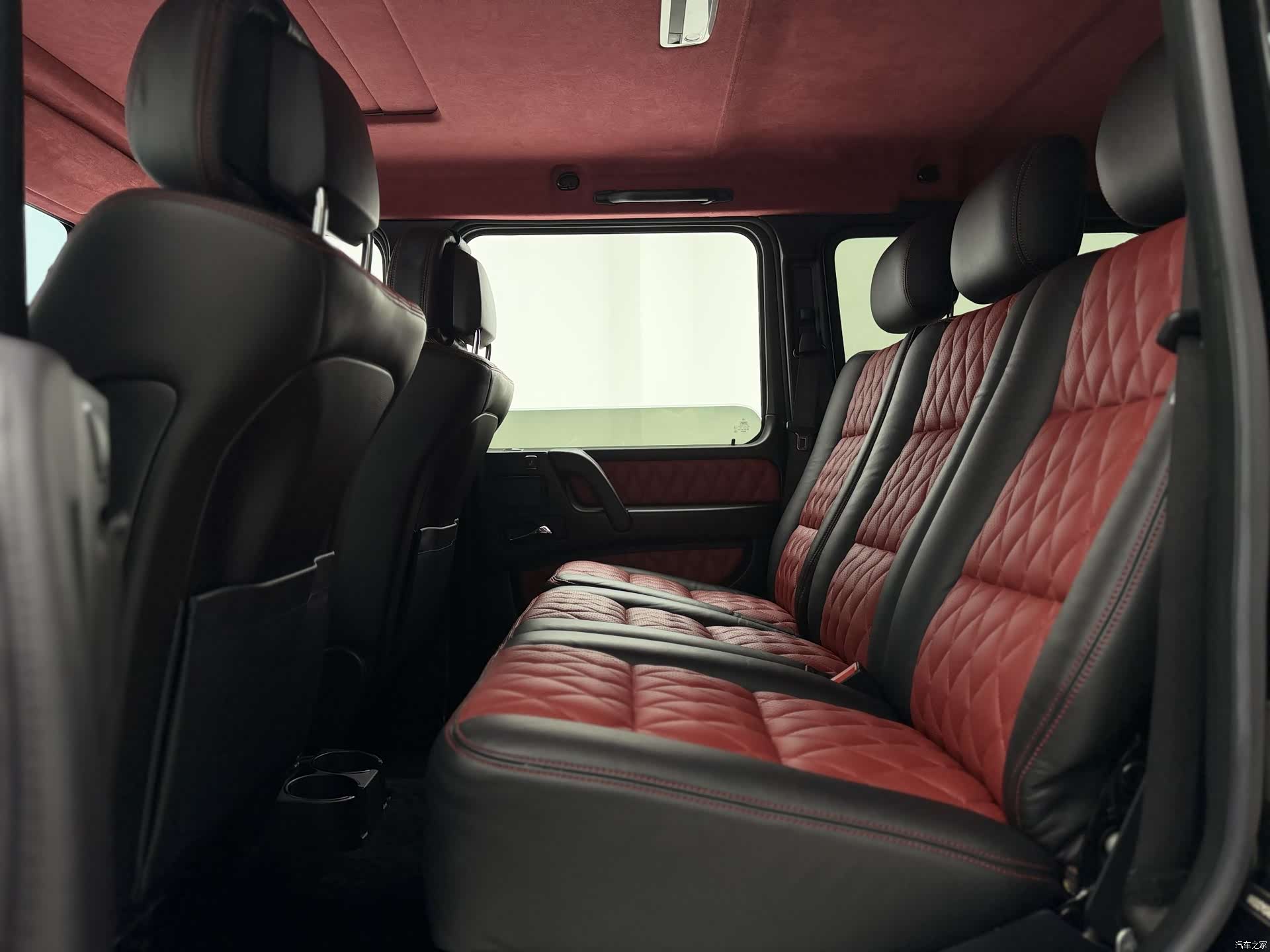 Mercedes-Benz G-Class, 2018 8