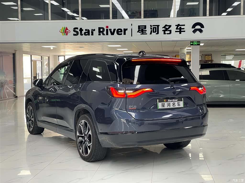 NIO ES8, 2020 7
