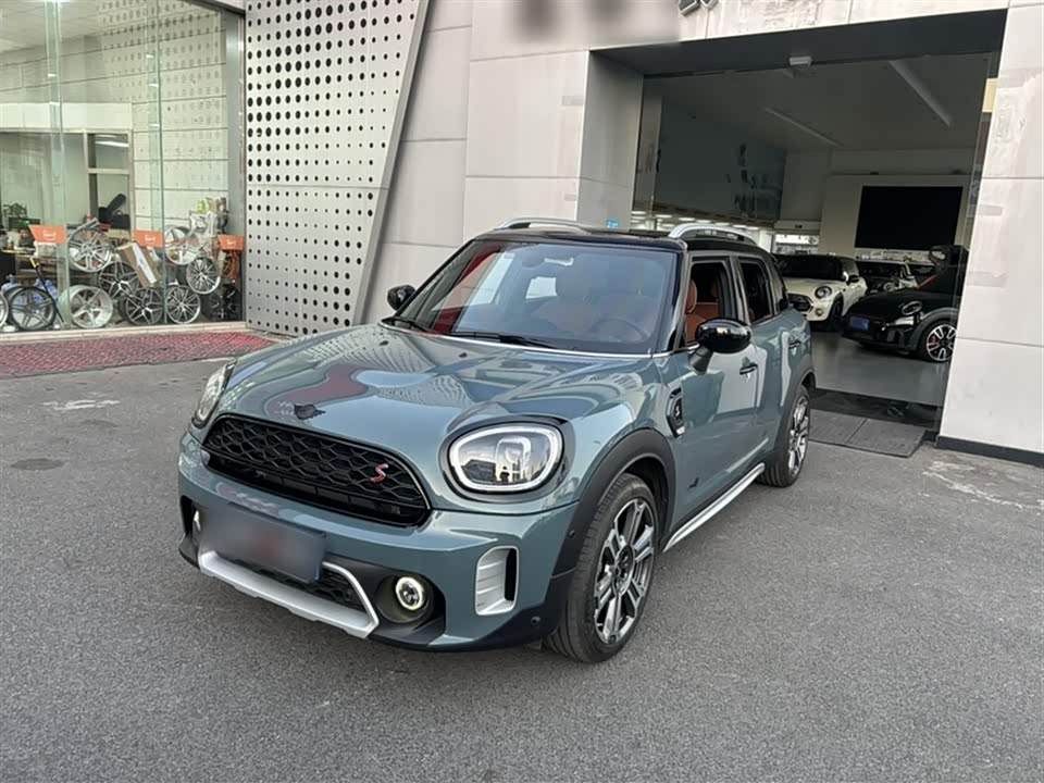 MINI COUNTRYMAN