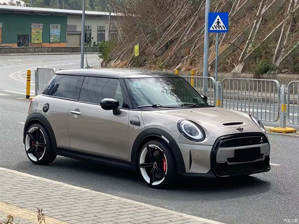 Mini Cooper, 2021 3