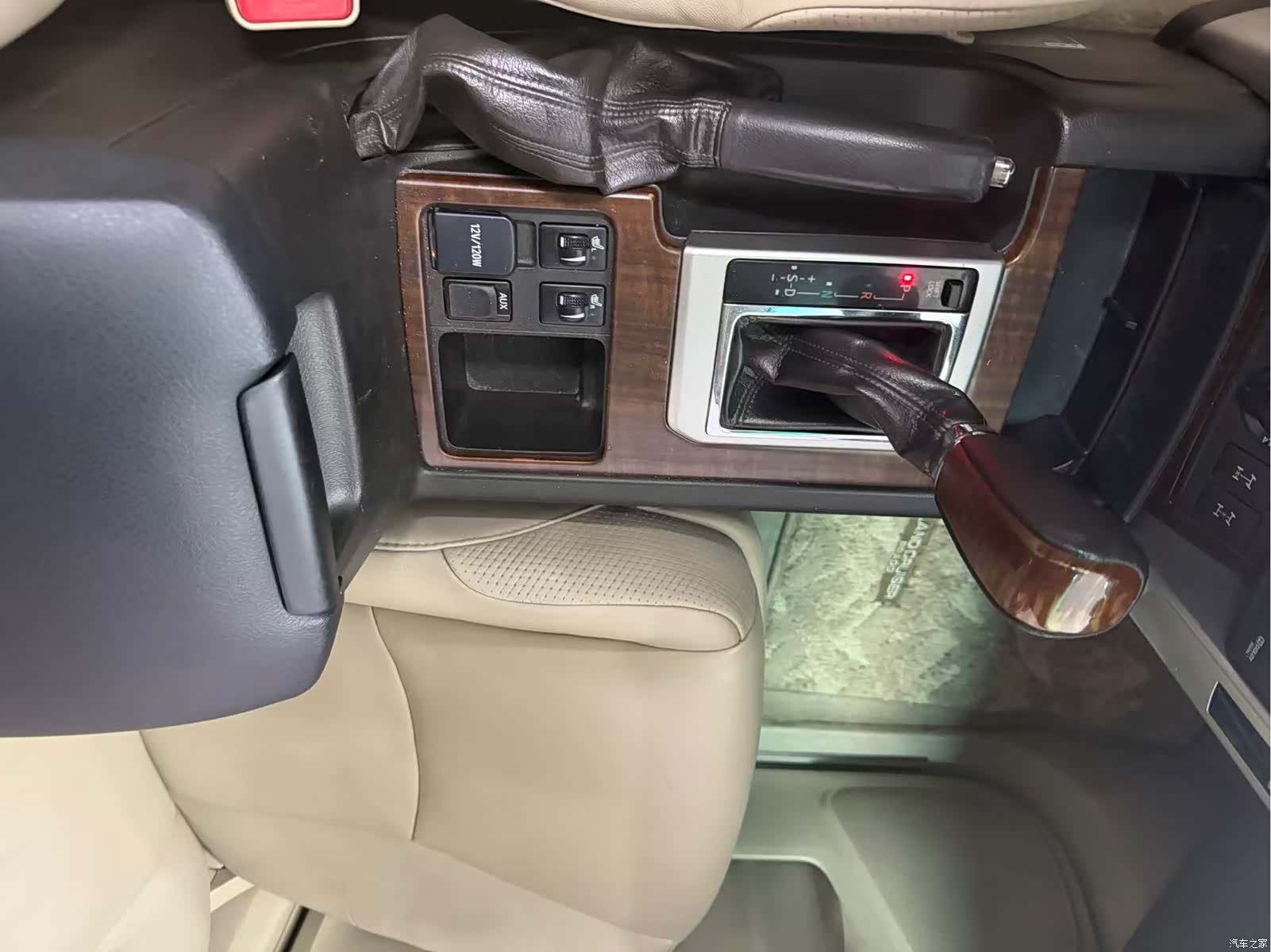 Toyota Prado, 2013 7
