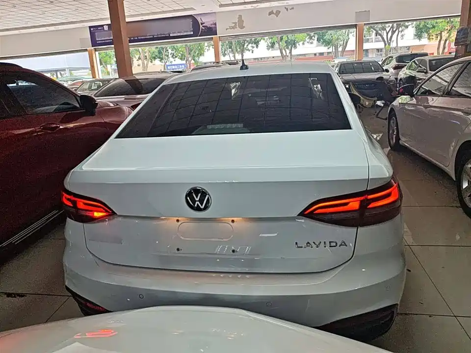 Volkswagen Lavida