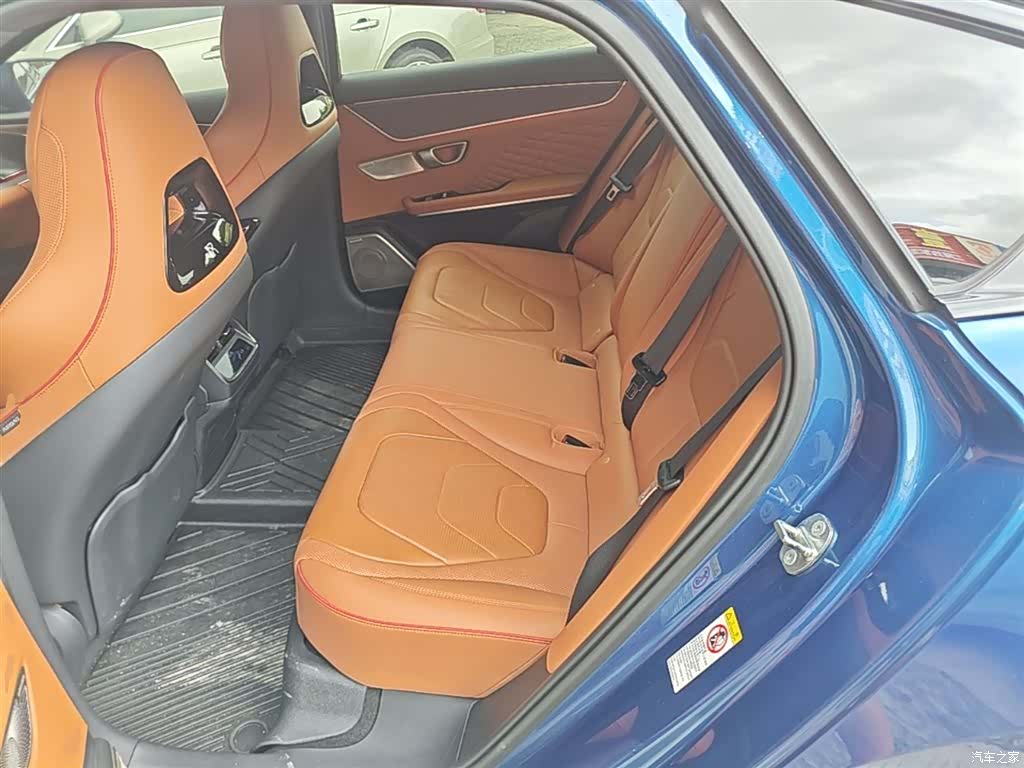 BYD Han, 2022 17