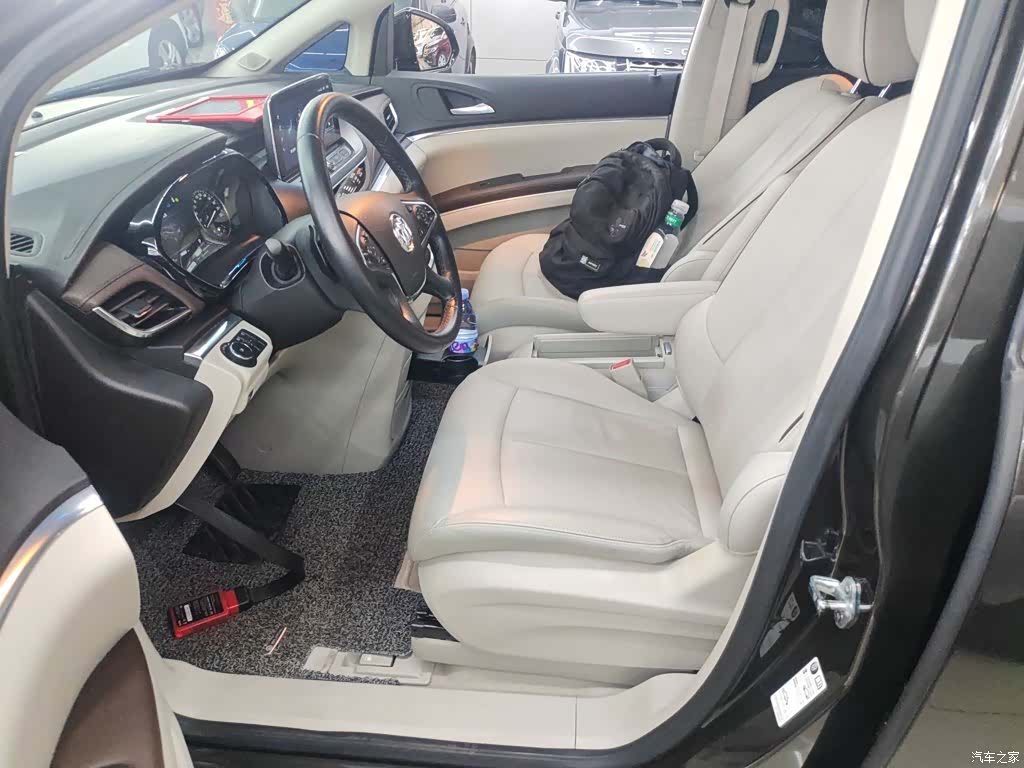 Buick GL8, 2021 7