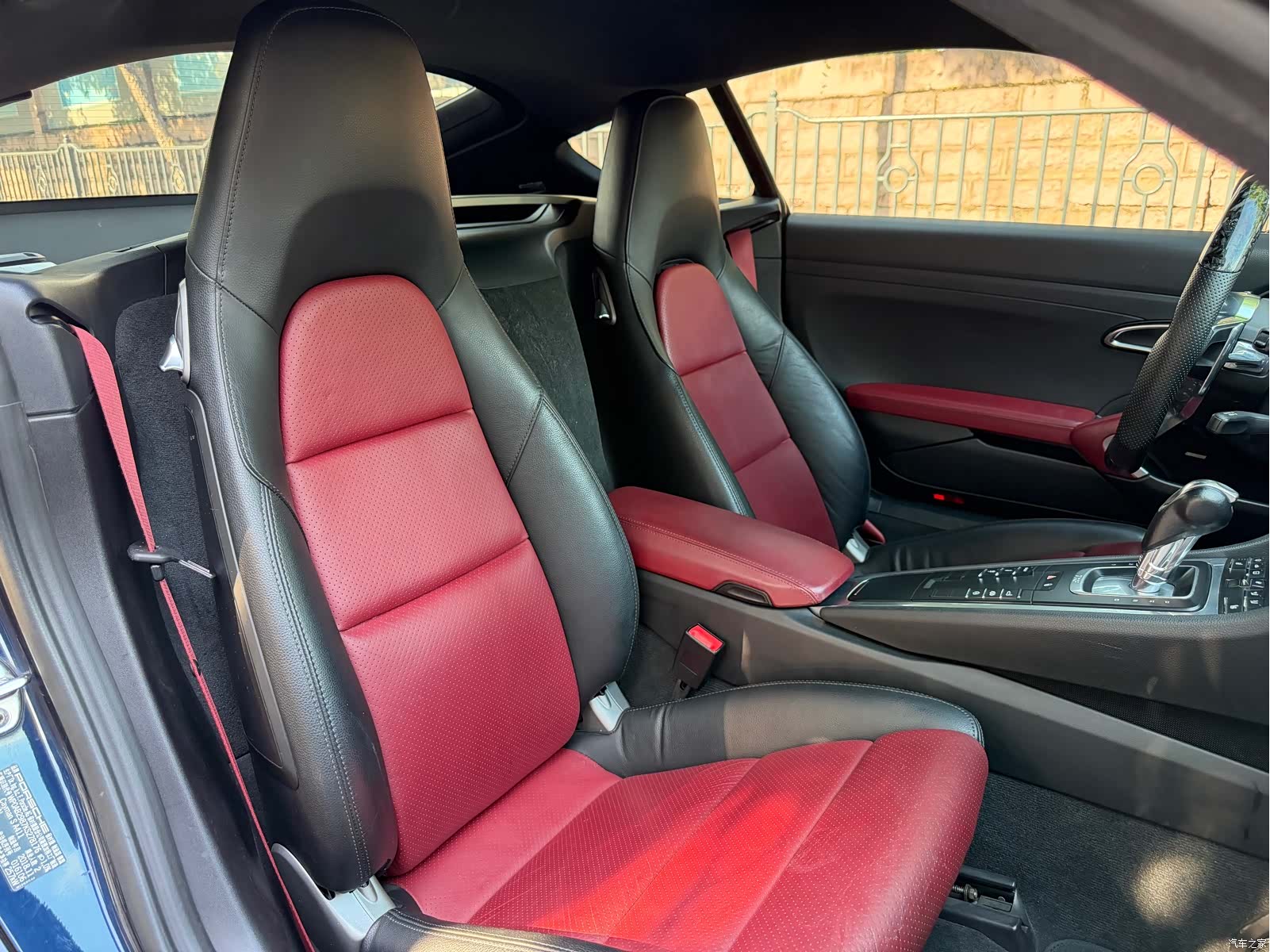 Porsche Cayman, 2019 9