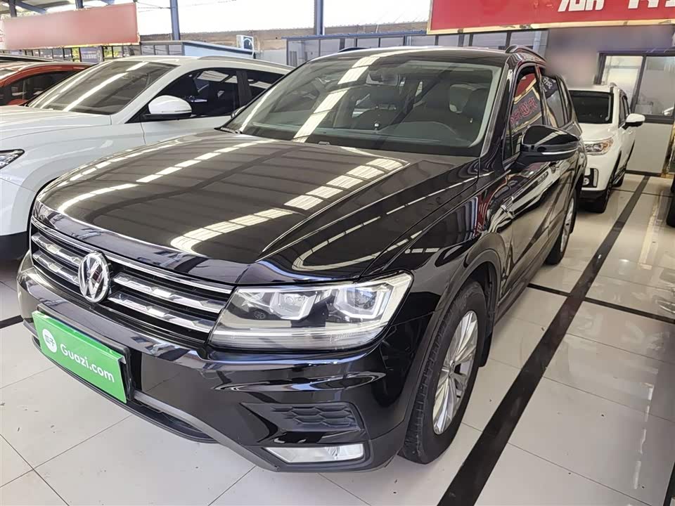 Volkswagen Tiguan L