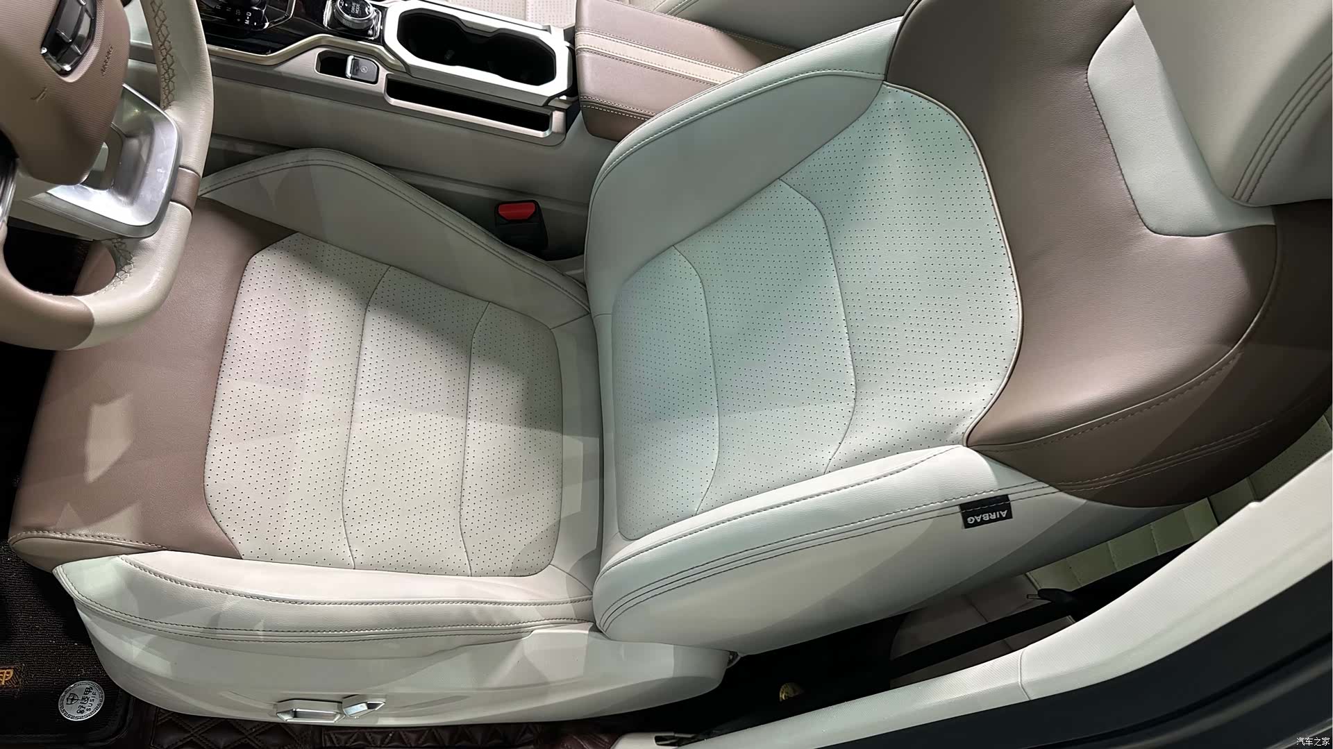 Geely Icon, 2021 11