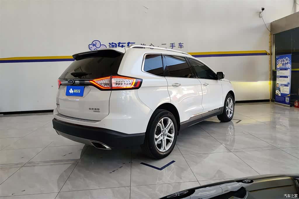 Ford Edge, 2019 3
