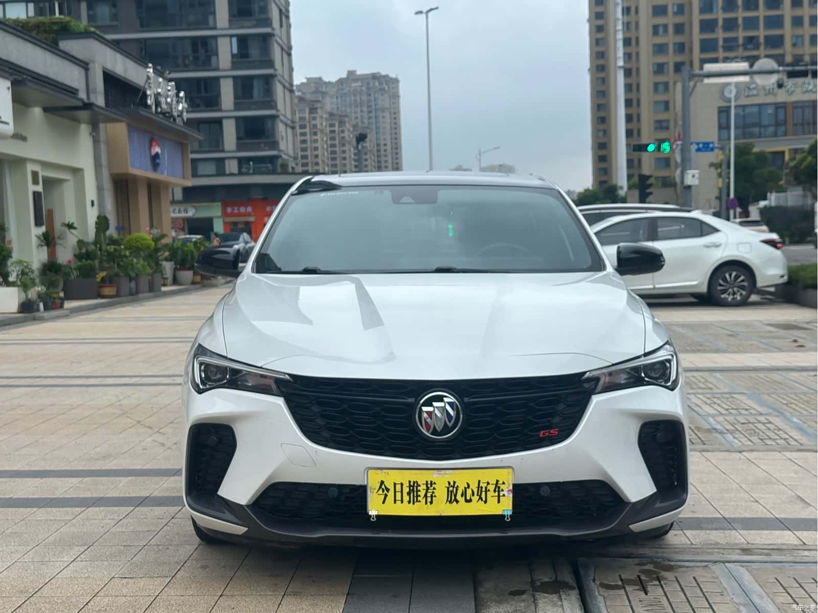 Buick Verano, 2022 2