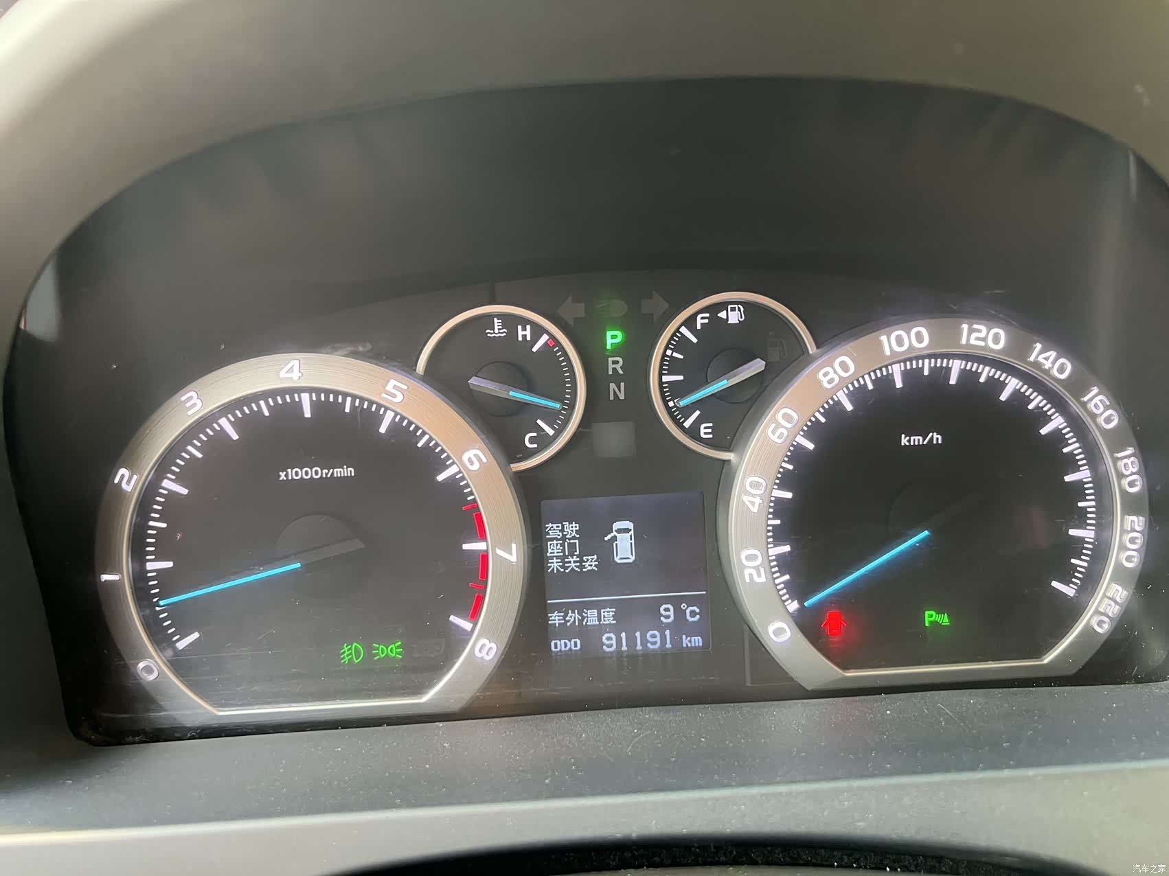 Toyota Alphard, 2012 19
