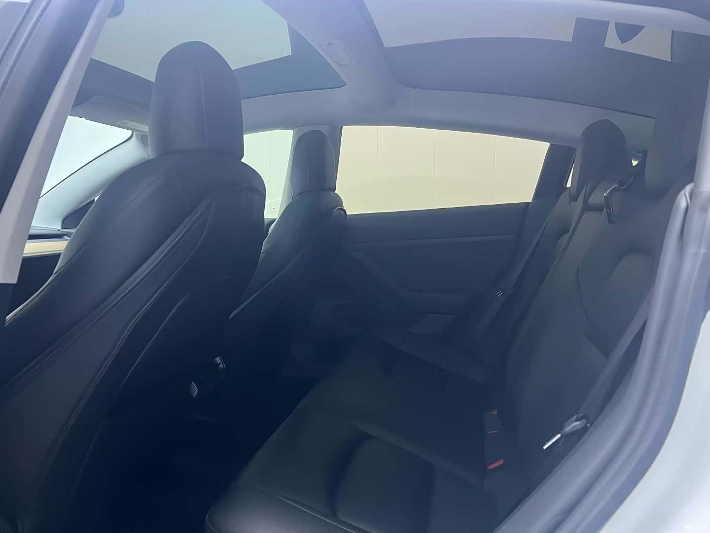 Tesla Model 3, 2020 8