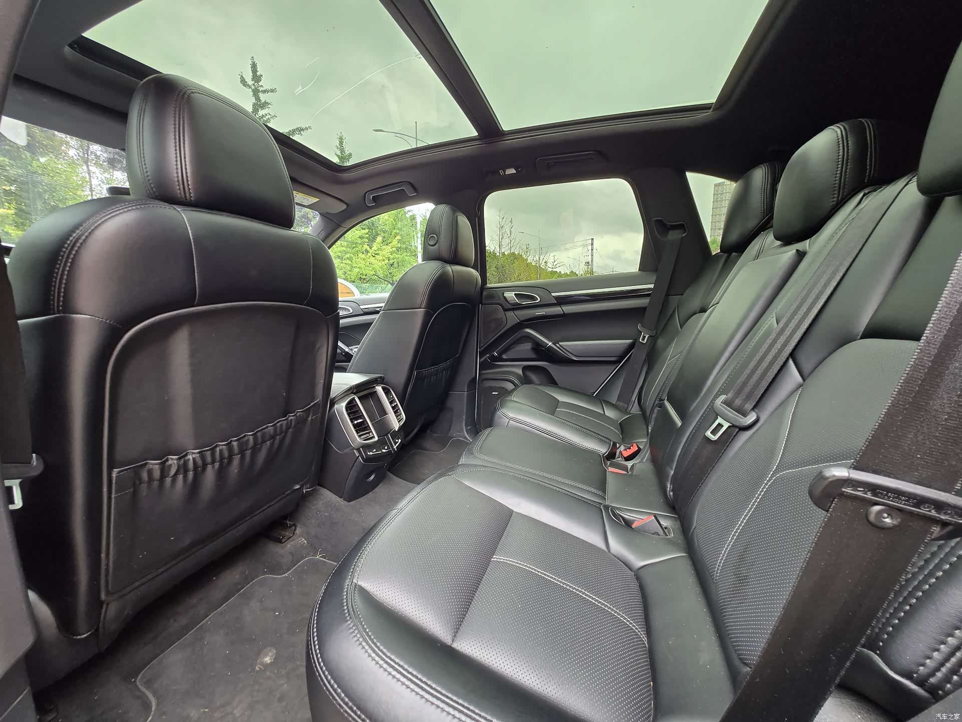 Porsche Cayenne, 2015 4