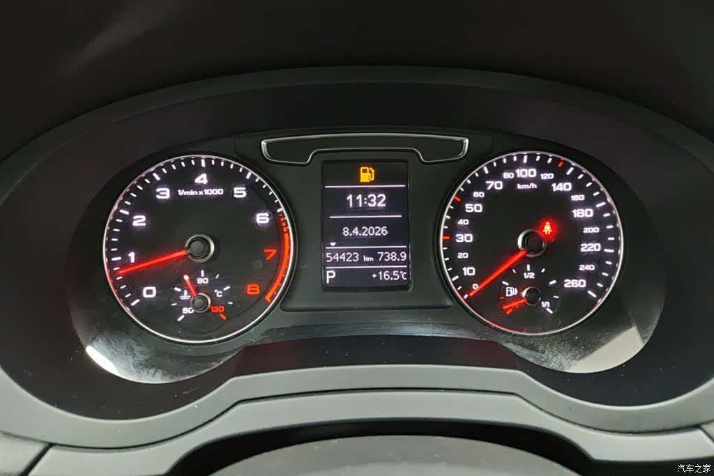 Audi Q3, 2017 14