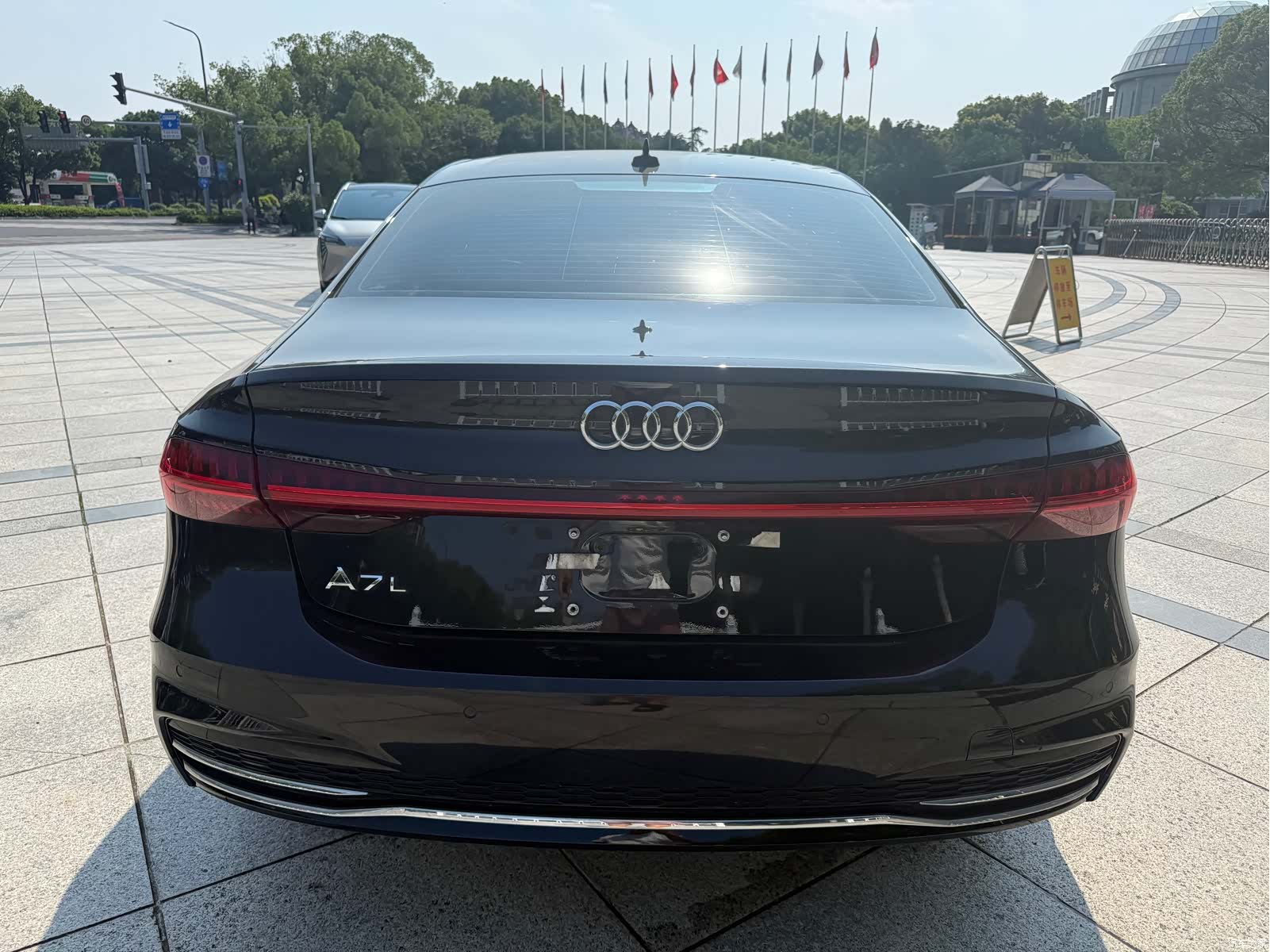 Audi A7L, 2024 15